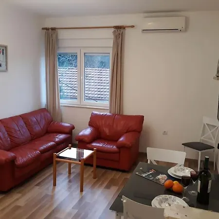 Ema Flat Apartment